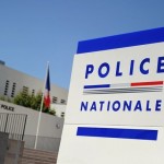 161659_l-entree-d-un-commissariat-de-police